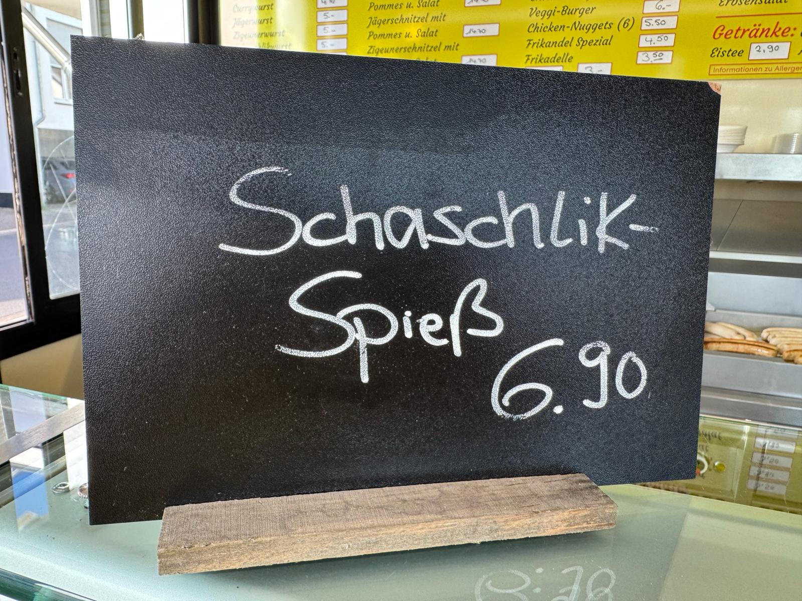 Tafel: Schaschlik-Spieß – Die Pommes Box Kerpen